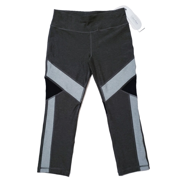 Meet your posher @viume - Picture 2 of 9